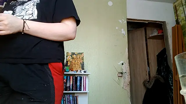 Snapshot of VannessaDillenbeck chatting on February 18, 7:17 am VannessaDillenbeck online show from February 18, 7:17 am