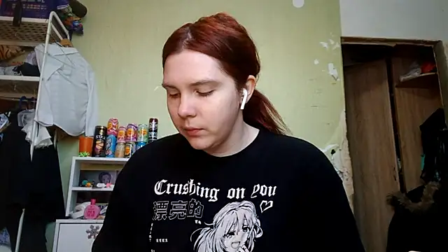 Snapshot of VannessaDillenbeck chatting on February 14, 9:31 am VannessaDillenbeck online show from February 14, 9:31 am