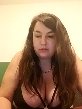 Snapshot of alexandrafrancaise0000 chatting on February 14, 9:31 am alexandrafrancaise0000 online show from February 14, 9:31 am