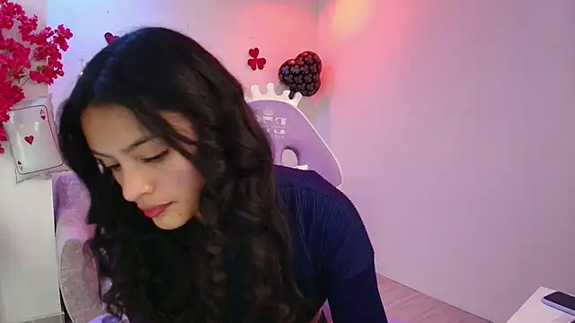 Maddie T18 online show from February 11, 11:21 am