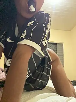 fahzinha online show from April 2, 1:35 am