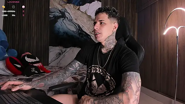 trisstann  online show from March 31, 4:31 pm