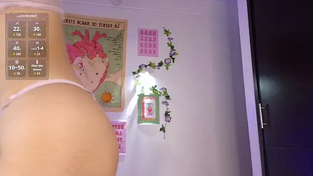 emicute  online show from February 14, 3:23 pm