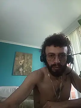 Snapshot of kauzZhomi chatting on February 26, 3:45 pm kauzZhomi online show from February 26, 3:45 pm