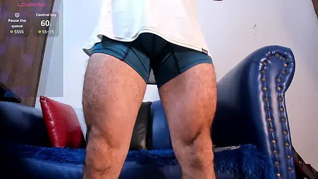 Snapshot of HardenedDad chatting on February 17, 7:44 pm HardenedDad online show from February 17, 7:44 pm