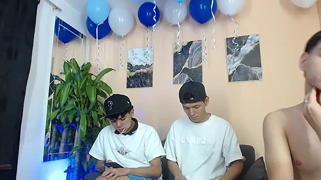 DesiresOfOlympus  online show from March 19, 9:15 pm