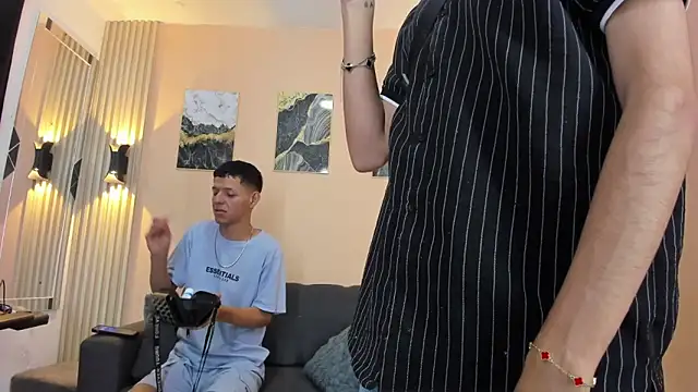 DesiresOfOlympus  online show from April 2, 7:20 pm