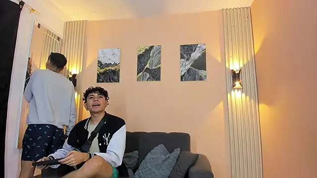 DesiresOfOlympus  online show from April 8, 9:38 pm