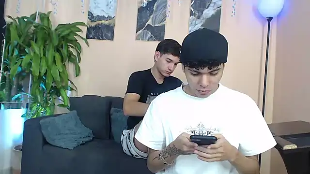 DesiresOfOlympus  online show from March 12, 7:18 pm