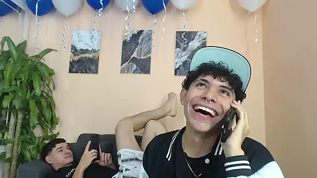 DesiresOfOlympus  online show from March 16, 7:27 pm