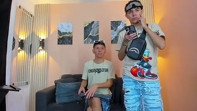 DesiresOfOlympus  online show from March 29, 8:10 pm