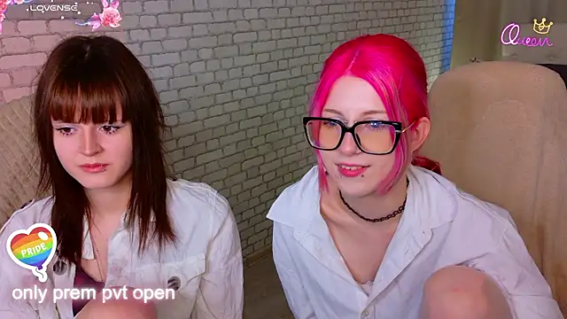 michelewild online show from March 24, 1:55 pm