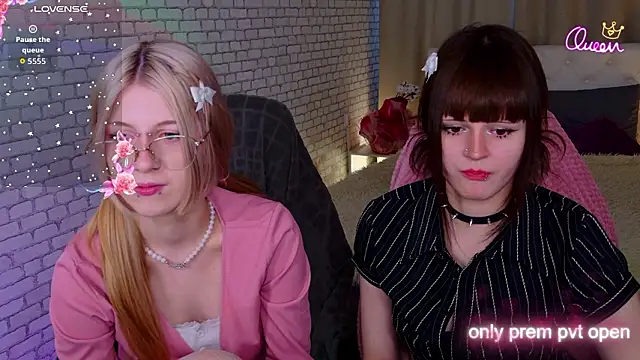 michelewild online show from March 8, 1:58 pm