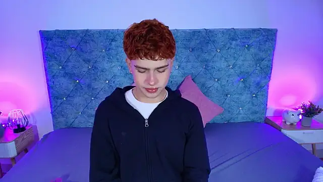 Snapshot of ryan_onFire chatting on February 5, 11:17 am ryan onFire online show from February 5, 11:17 am