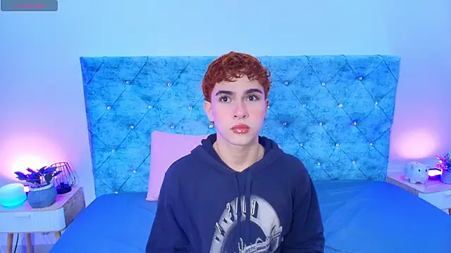 Snapshot of ryan_onFire chatting on February 23, 11:11 am ryan onFire online show from February 23, 11:11 am