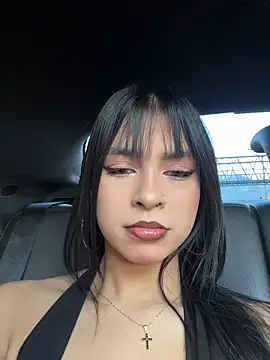 Chel   online show from April 17, 9:28 pm