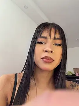 Snapshot of Chel__ chatting on June 12, 7:44 pm Chel online show from June 12, 7:44 pm