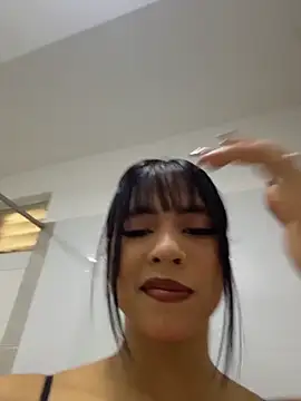 Chel   online show from May 6, 5:06 pm