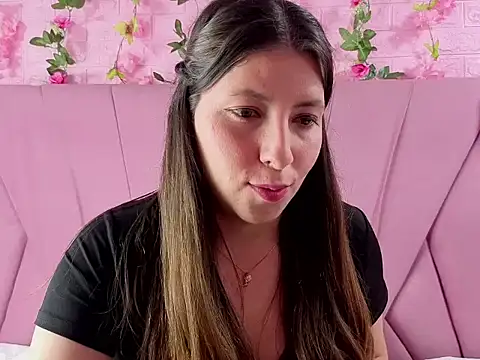 EmberCooper  online show from February 12, 1:05 am