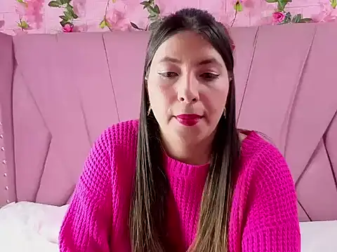 EmberCooper  online show from February 14, 1:06 am