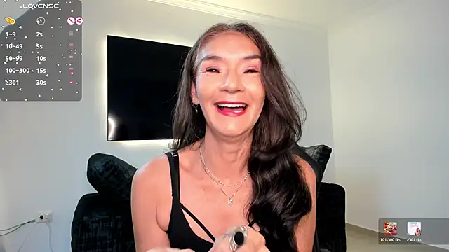 Snapshot of Emma_Mendozaa chatting on June 27, 11:38 am Emma Mendozaa online show from June 27, 11:38 am