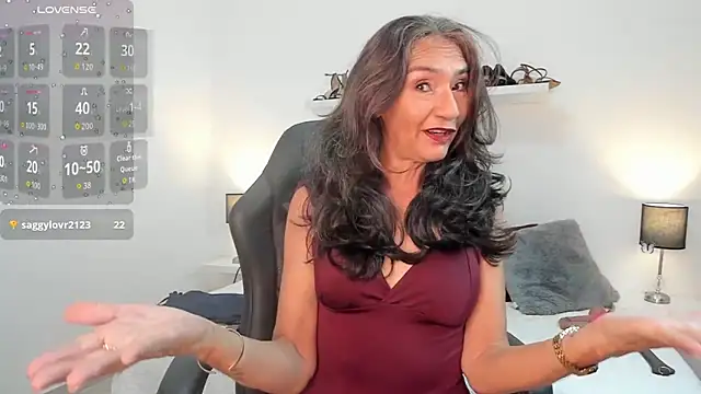 Emma Mendozaa online show from March 27, 11:44 am