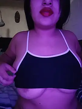 soylula884 online show from May 9, 9:56 am