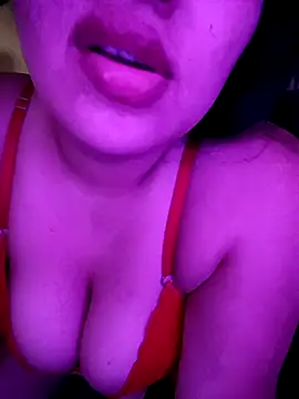 soylula884 online show from April 3, 6:09 am