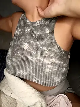 soylula884 online show from April 10, 1:29 pm