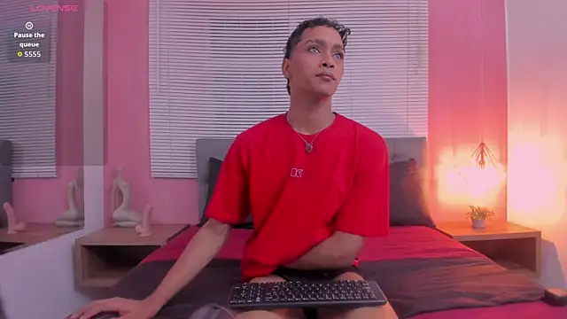 drako18  online show from April 7, 3:41 am