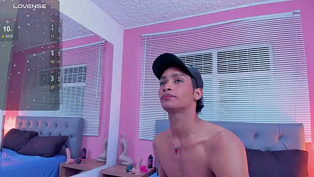 drako18  online show from February 12, 2:11 am