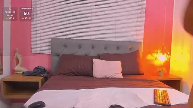 drako18  online show from March 23, 3:06 am