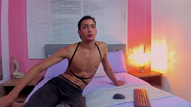 drako18  online show from March 12, 3:12 am