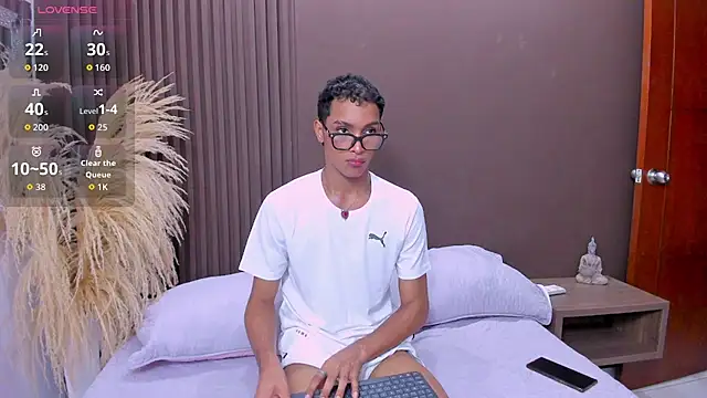 drako18  online show from May 26, 3:37 am