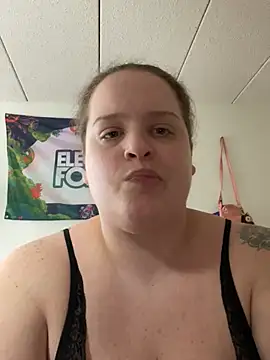 bbq-queen online show from April 16, 10:23 pm