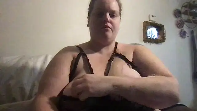 bbq-queen online show from April 16, 2:56 am