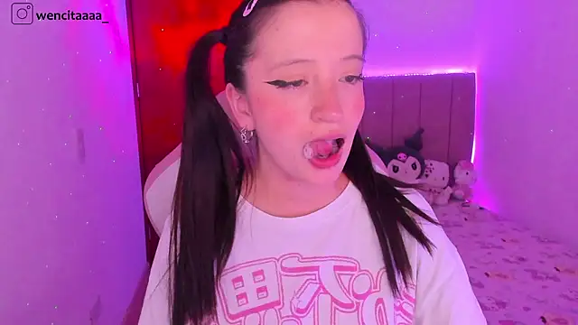 Snapshot of wenn_ chatting on February 18, 12:19 am wenn online show from February 18, 12:19 am