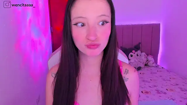 Snapshot of wenn_ chatting on February 15, 1:06 am wenn online show from February 15, 1:06 am