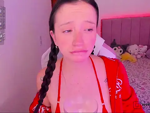 wenn  online show from March 21, 3:19 am