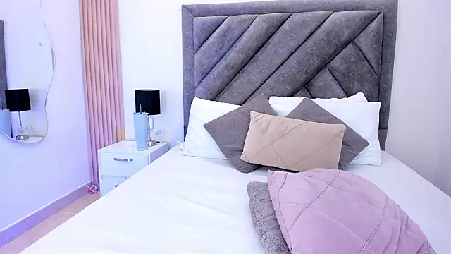 Snapshot of ChanelAnderson chatting on February 3, 9:42 pm ChanelAnderson online show from February 3, 9:42 pm