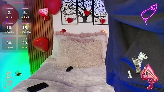 Snapshot of David_Banks_ chatting on February 17, 12:46 pm David Banks online show from February 17, 12:46 pm