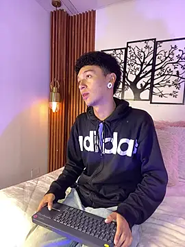 Snapshot of David_Banks_ chatting on February 21, 12:29 pm David Banks online show from February 21, 12:29 pm