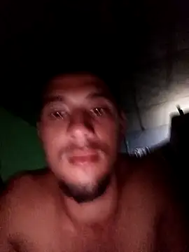 Snapshot of Francisco171 chatting on March 2, 3:51 am Francisco171 online show from March 2, 3:51 am