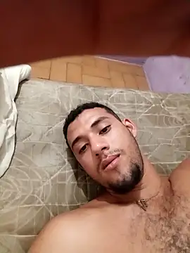 Snapshot of Francisco171 chatting on February 3, 2:53 am Francisco171 online show from February 3, 2:53 am