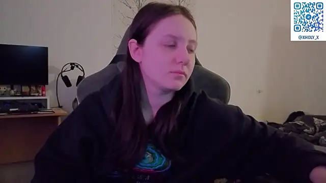 Snapshot of Holy_Kveta chatting on February 6, 2:51 am Holy Kveta online show from February 6, 2:51 am