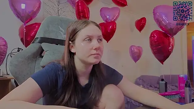 Snapshot of Holy_Kveta chatting on February 13, 2:55 am Holy Kveta online show from February 13, 2:55 am