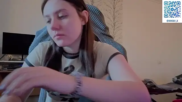 Snapshot of Holy_Kveta chatting on February 4, 3:12 am Holy Kveta online show from February 4, 3:12 am