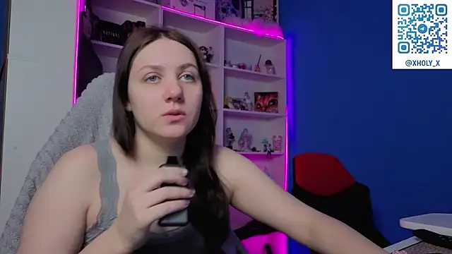 Snapshot of Holy_Kveta chatting on February 11, 3:06 am Holy Kveta online show from February 11, 3:06 am