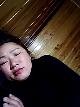 Snapshot of quynhbupbe11 chatting on February 8, 12:25 pm quynhbupbe11 online show from February 8, 12:25 pm