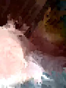 Snapshot of quynhbupbe11 chatting on February 1, 4:44 am quynhbupbe11 online show from February 1, 4:44 am